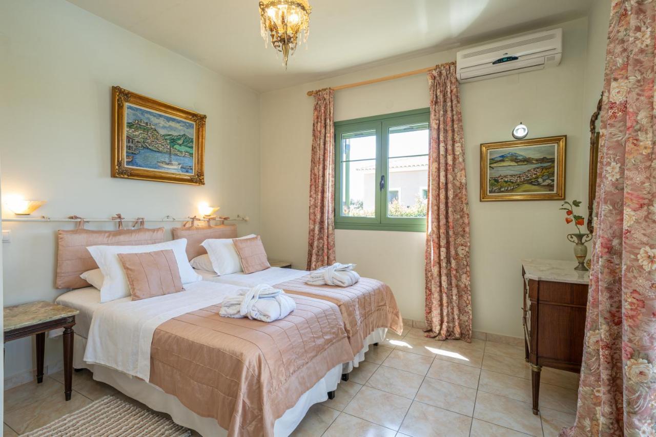 Monambeles Villas Svoronata Exterior foto